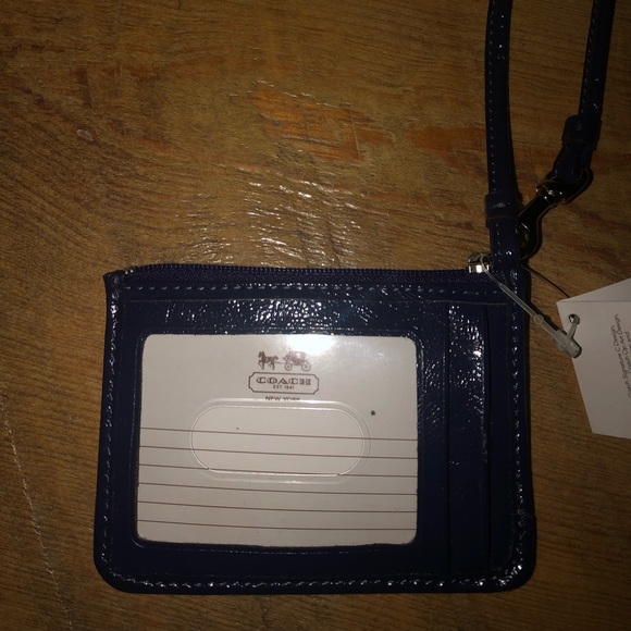 NWT Coach Wallet - Picture 2 of 4